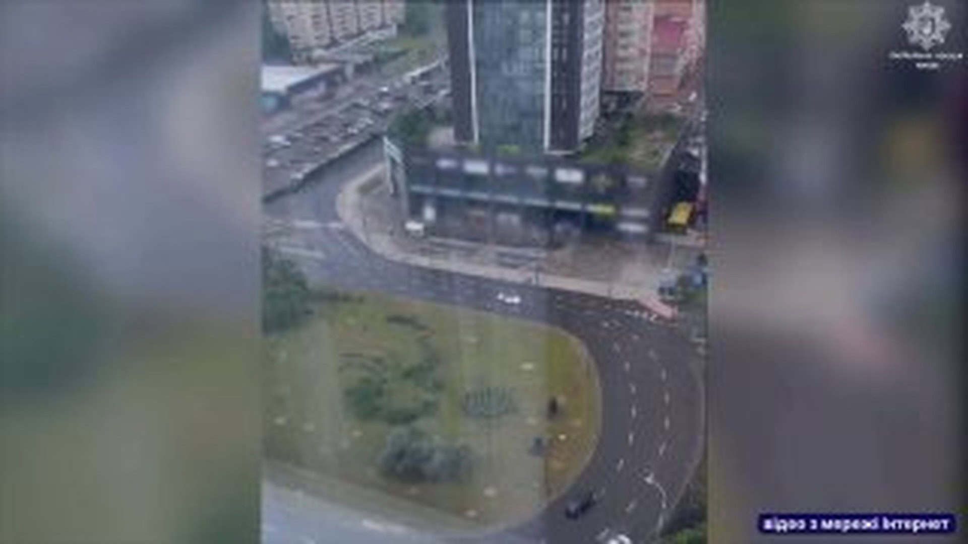 У Києві зупинили п'яного водія Mercedes без прав: три протоколи