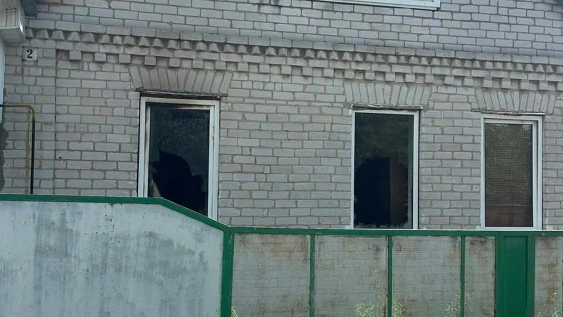 29-річного жителя Ірпеня судитимуть за замах на вбивство 16-річної дівчини (відео) Наслідки пожежі у приватному будинку в Броварах 11 червня, де загинув 66-річний власник помешкання