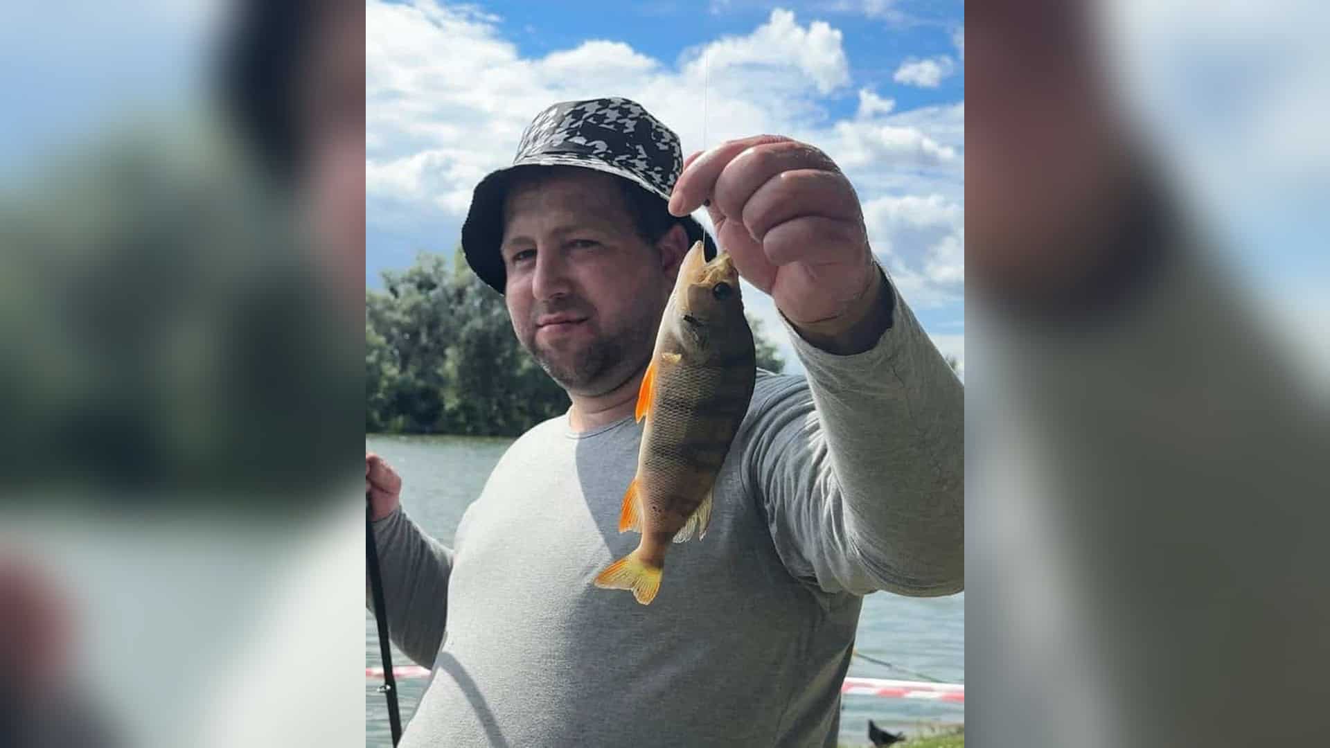 Військові на занятті терапевтичним садівництвом у Медичному центрі Києва: висаджують мікрогрін пінцетом для відновлення моторики рук
