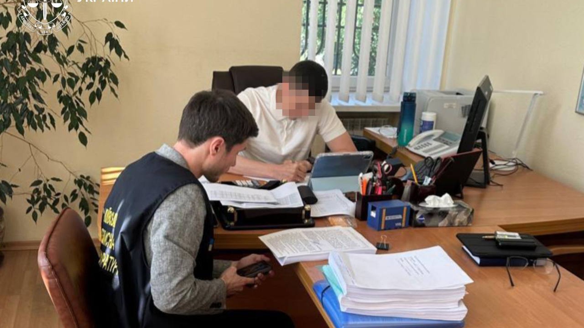 Директор філії Укрзалізниці отримав підозру у збитках на 48 млн грн через 184 аукціони із заниженням цін на вагони