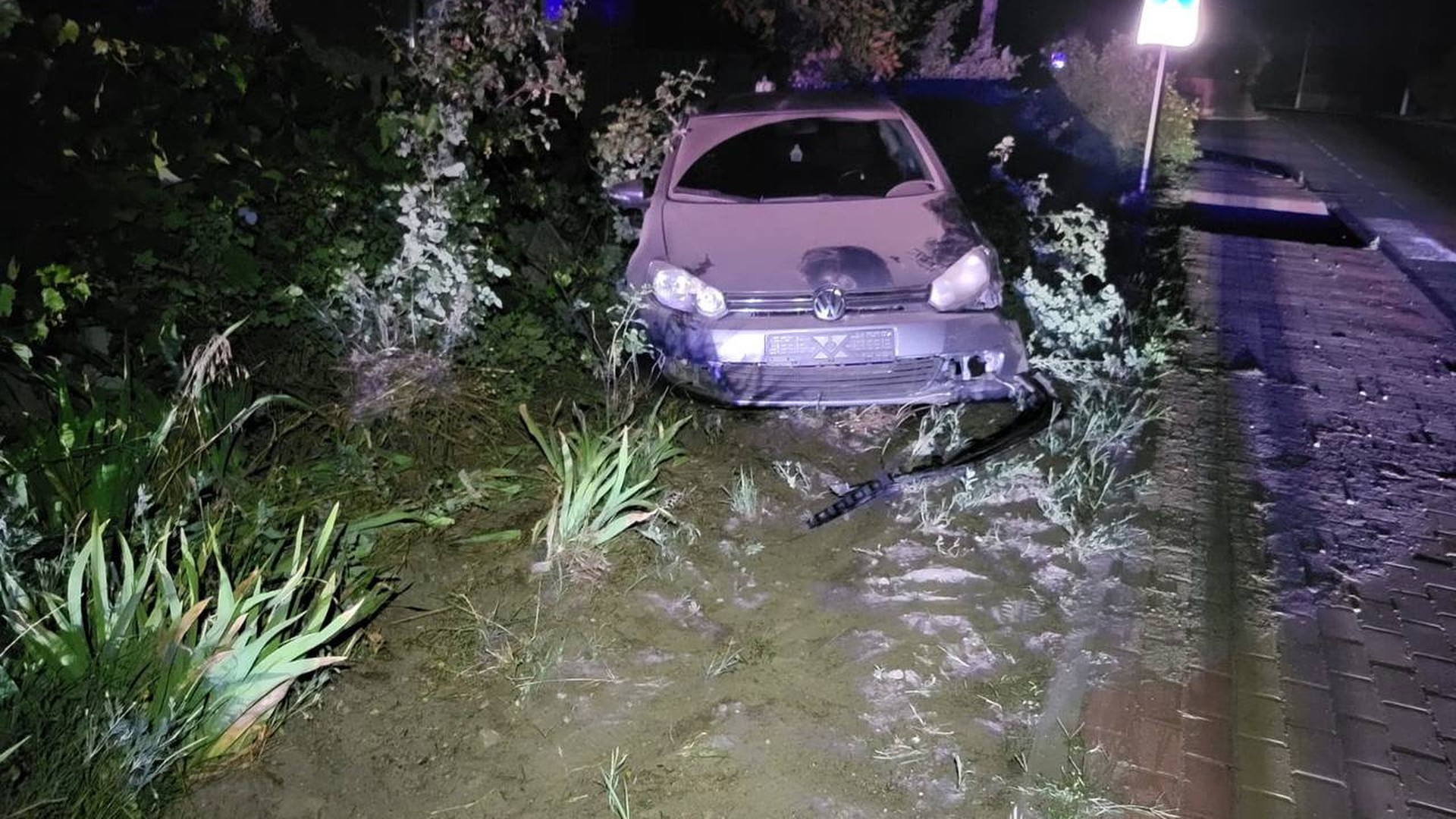 Поліцейські Вишгородського району затримали 30-річного водія, який у нетверезому стані збив пішохода у Демидові — 1,63 проміле алкоголю