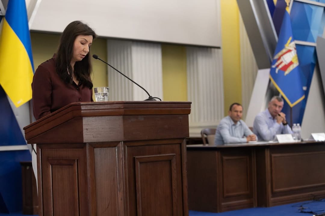 Київ виділив майже 49,6 млн грн з міського бюджету на забезпечення лікарень резервними джерелами електро-, водо- та теплопостачання. Директорка Департ