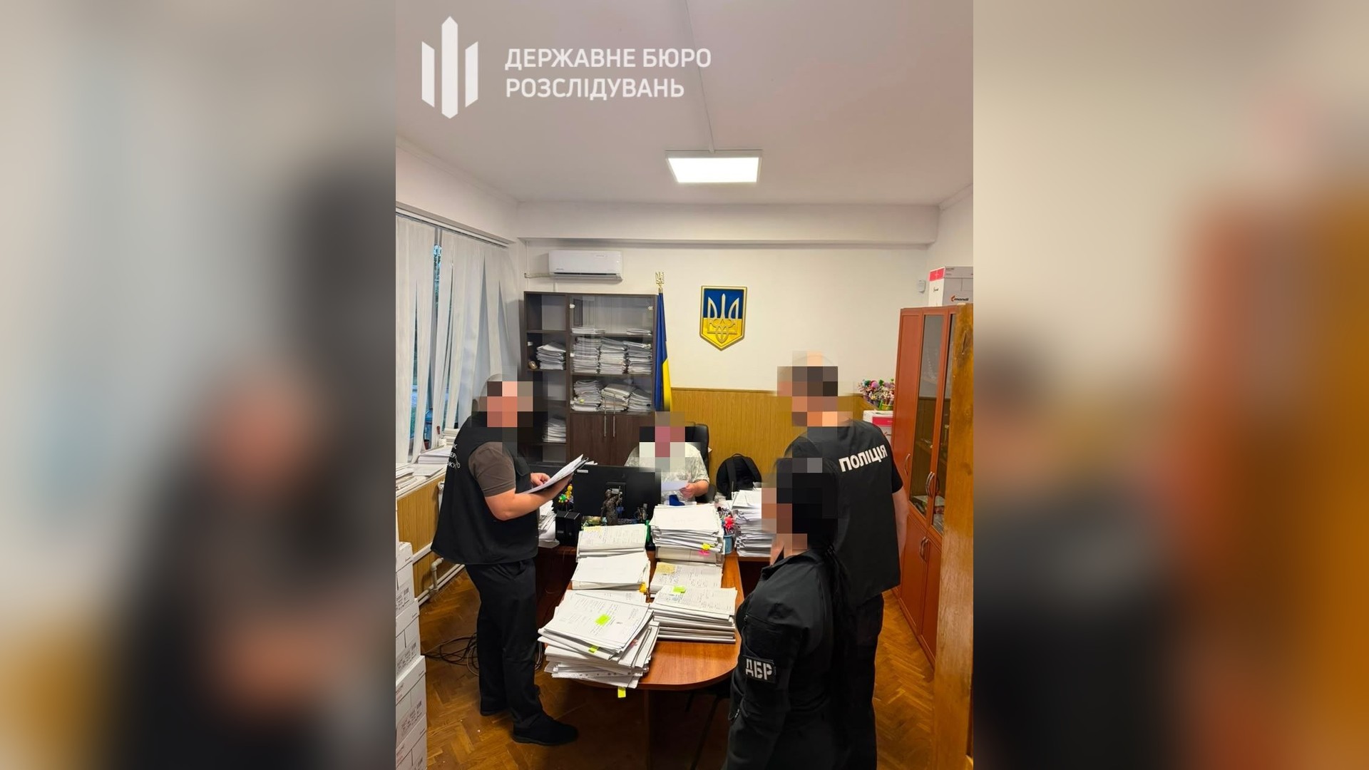 НАБУ і САП затримали двох військових за вимагання 4,48 млн грн за прийом РЕБ Голова районного суду Київщини підозрюється у продажу судового рішення за 2 500 доларів для відстрочки від мобілізації
