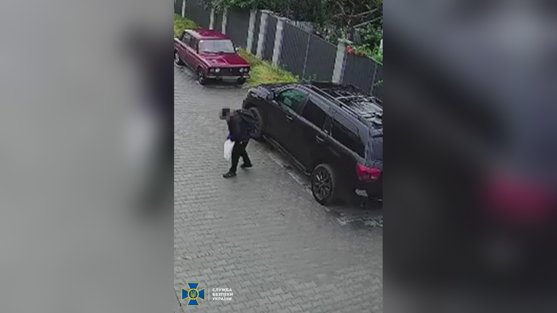 У Києві частково відновлено рух електротранспорту після нічної атаки Співробітники СБУ знешкодили саморобний вибуховий пристрій із 1 кг гексогену під автомобілем керівника оборонного підприємства на Київщині