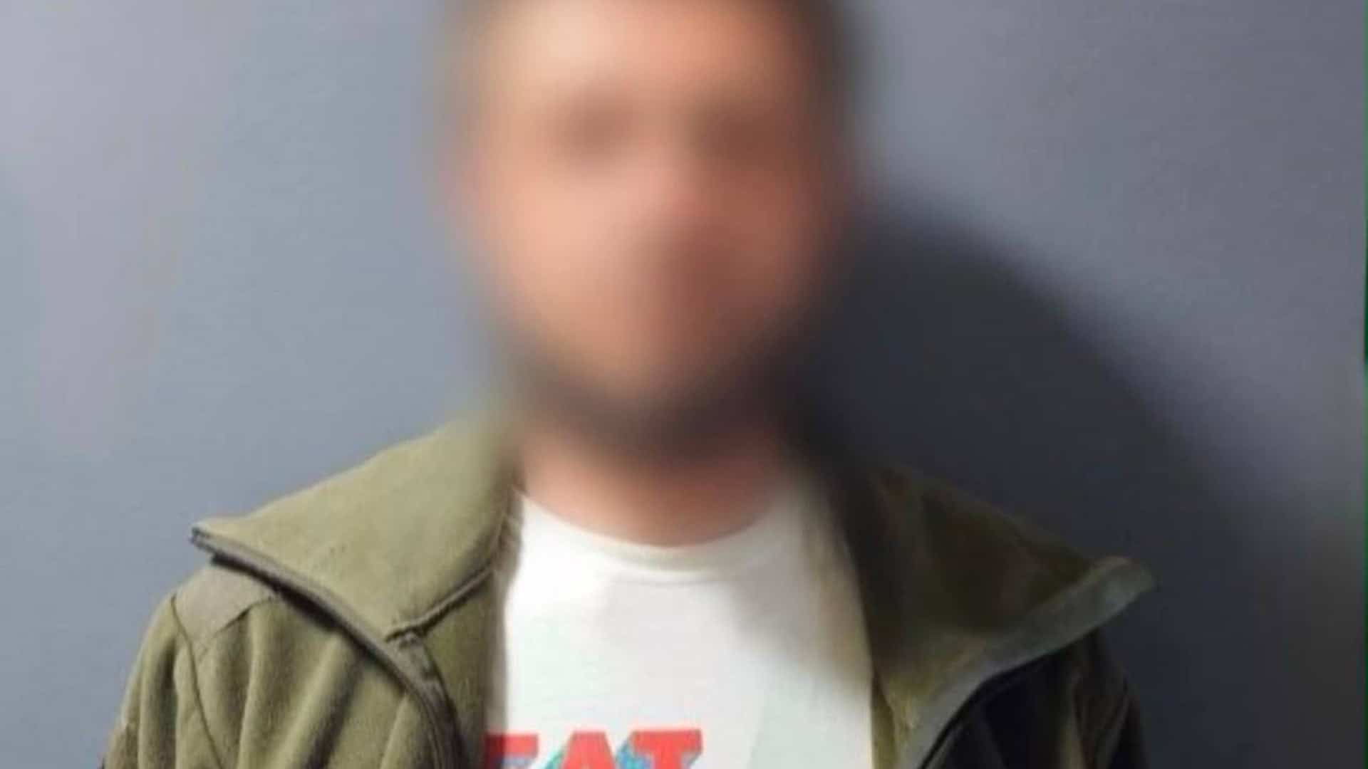 В Ірпені бетонний завод зливає відходи в ліс: громада вимагає розслідування Поліцейські затримують 42-річного киянина, який зробив п'ять пострілів із стартового пістолета у дворі на вулиці Каунаській