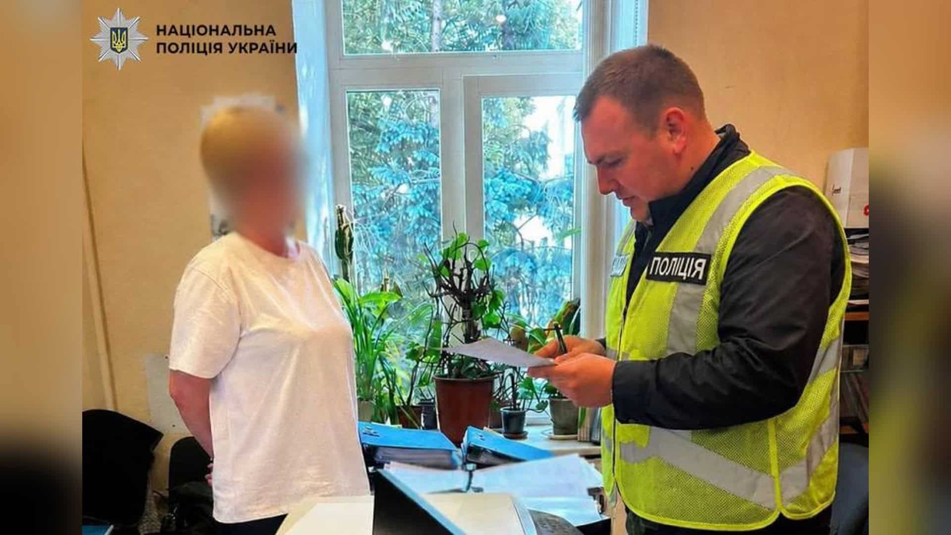 Будівельні роботи на бульварі Івана Лепсе у Солом'янському районі Києва, де підрядник встановив неналежні опори контактної мережі на суму понад 850 ти