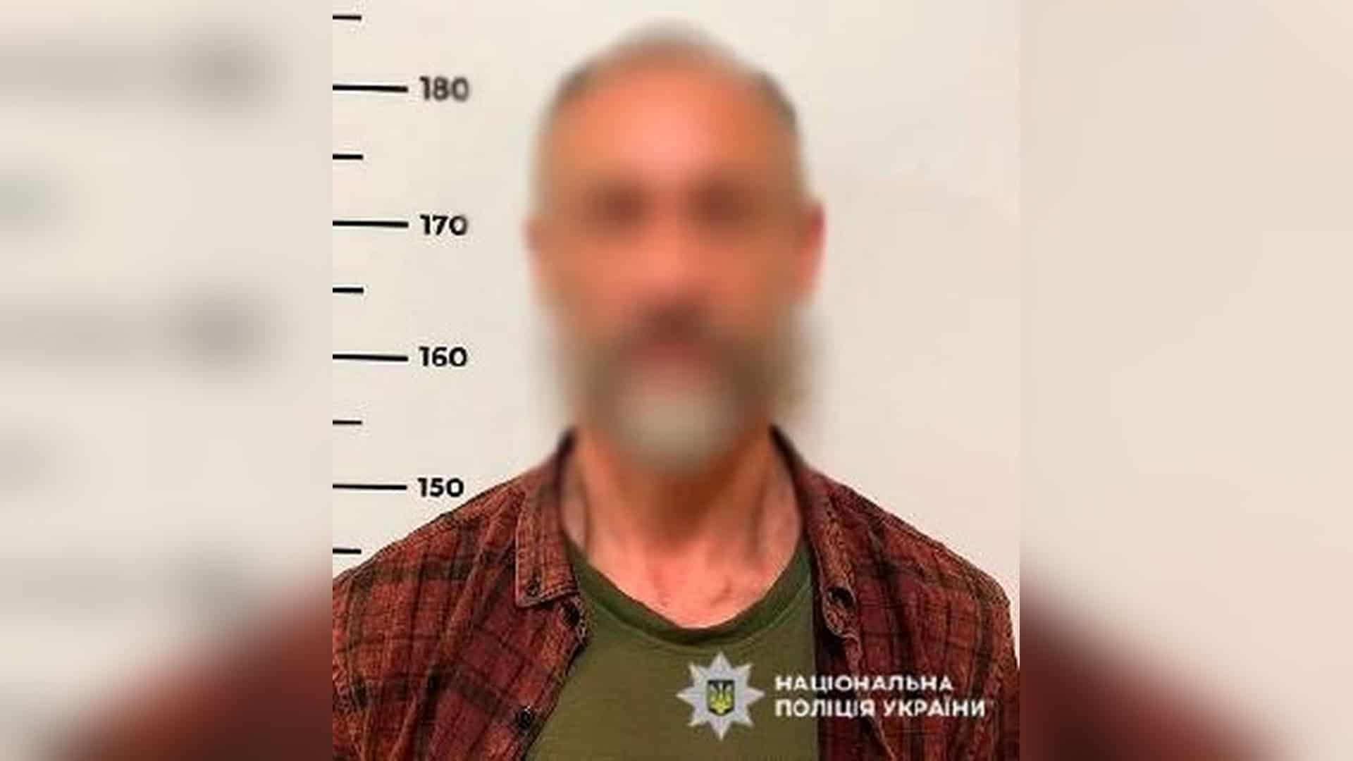 Військового затримали у Києві за продаж чужого Citroën, поки власник на фронті Поліцейські вилучили 1,5 кг канабісу та інші наркотики під час обшуку у 50-річного киянина в Києві