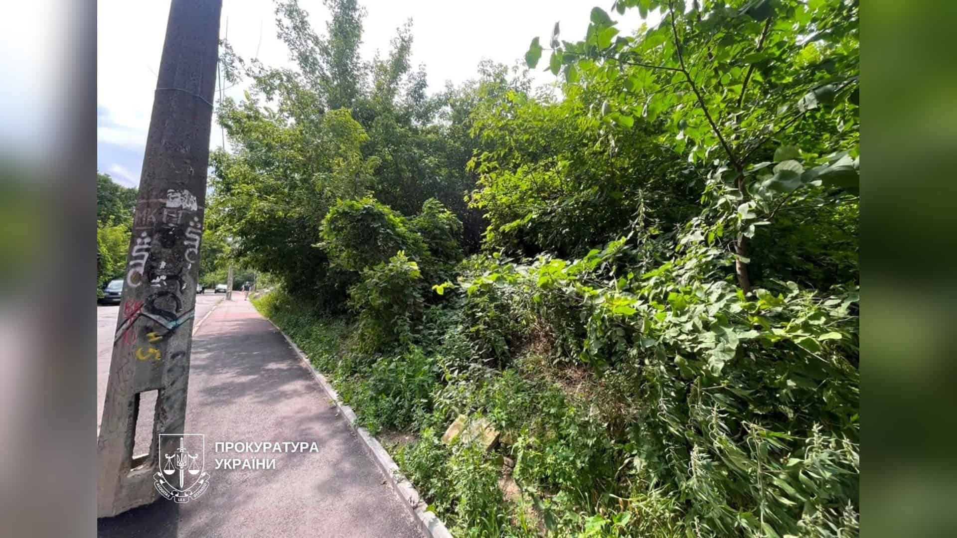 Вознесенський узвіз у центрі Києва, де прокуратура оскаржила реєстрацію неіснуючої будівлі площею 250 кв.м