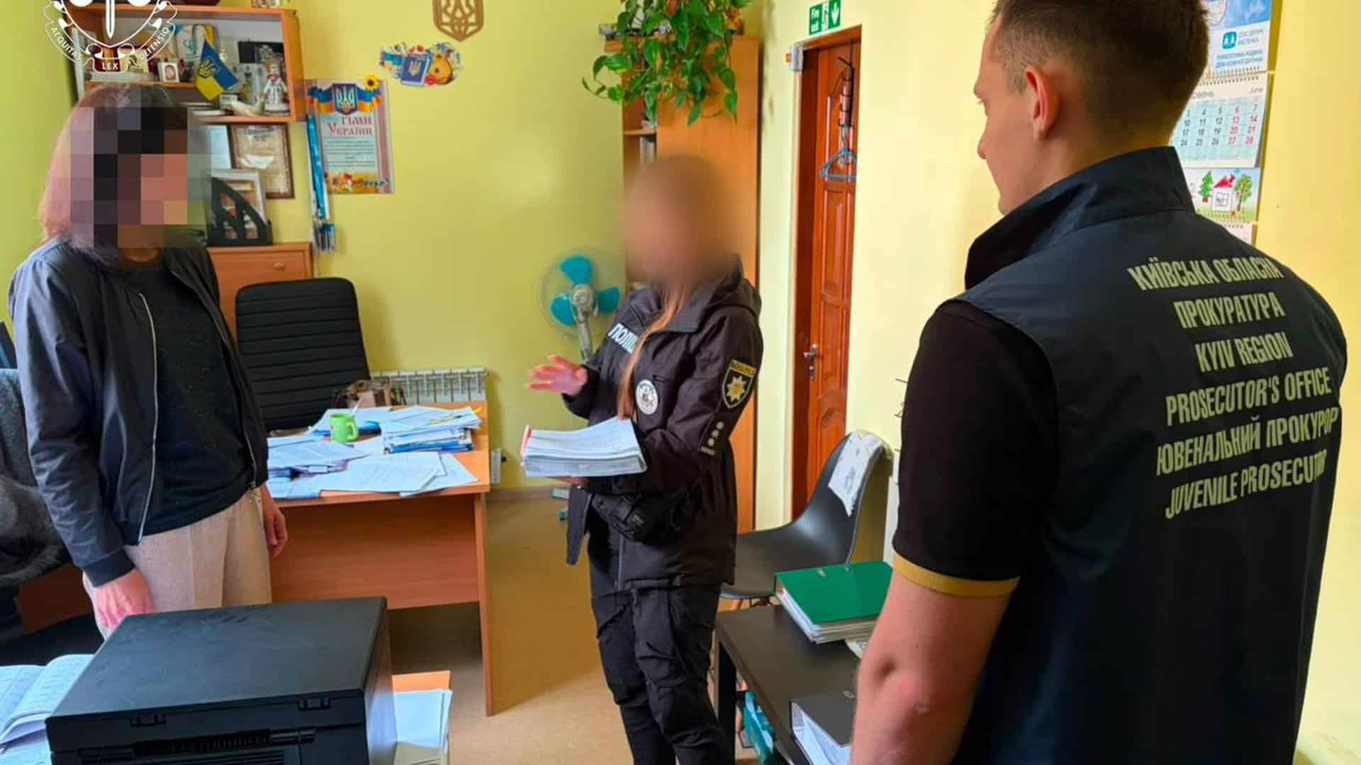 Будівля соціальної служби на Київщині — двом посадовицям повідомили про підозру після загибелі 17-річної дівчини
