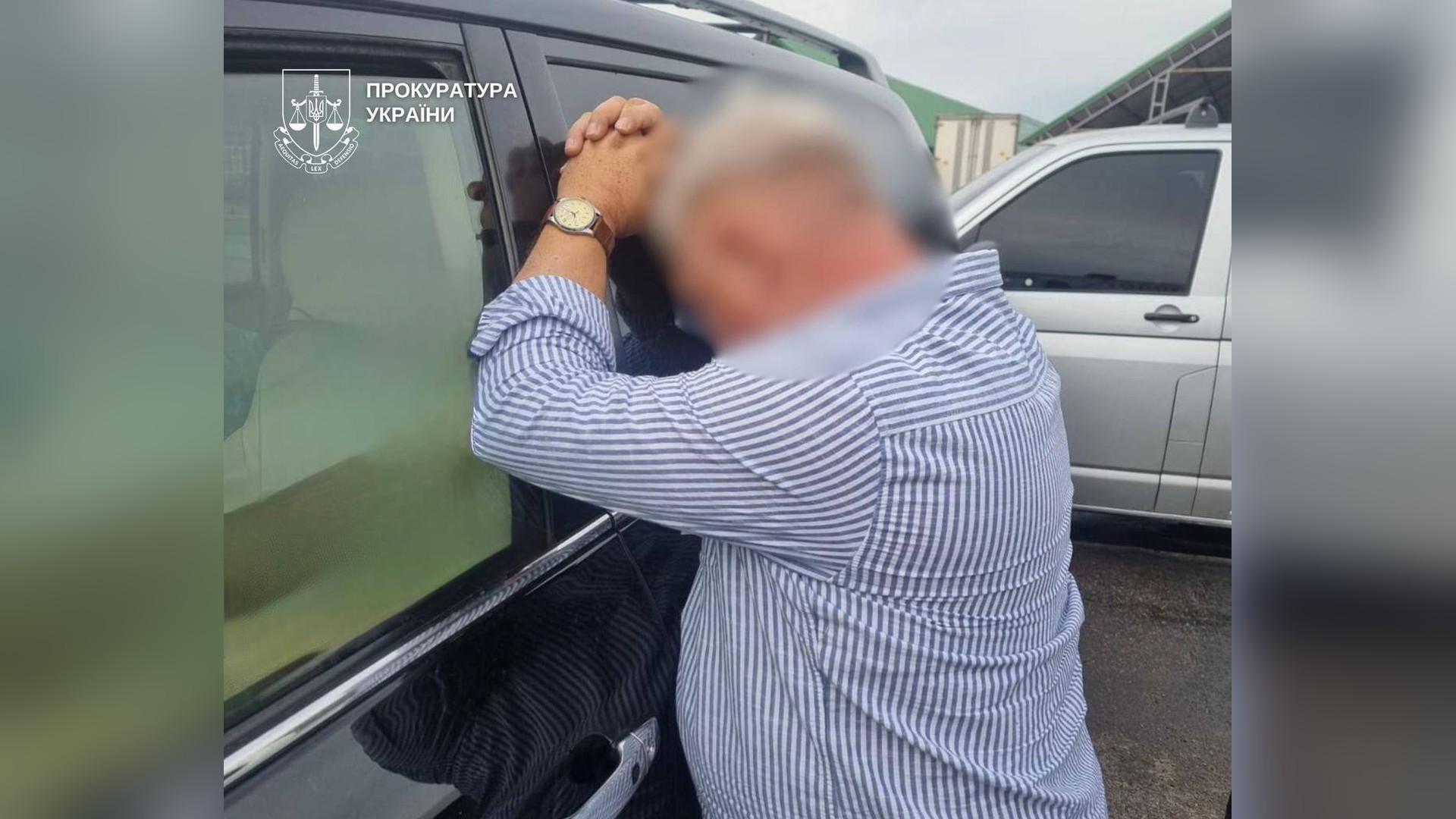 У Києві директорка вкрала 2,2 млн грн під час ремонту медуніверситету Екснардеп та посередник з Миколаєва підозрюються у схемі фіктивної інвалідності для київського військовозобов'язаного за 10 000 доларів