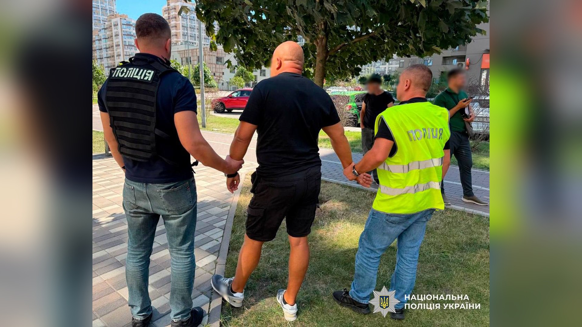 Двоє киян затримані поліцією за вимагання 1 500 доларів за фіктивний вступ до столичного вишу з метою отримання відстрочки від мобілізації