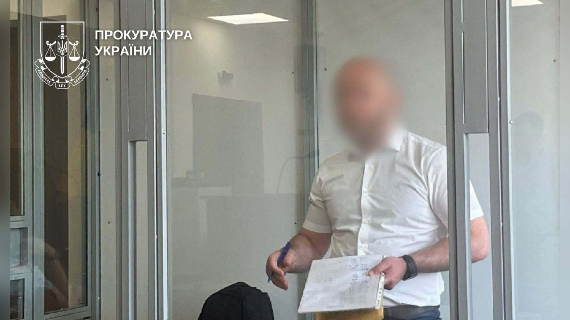У Дарницькому р-ні чоловік підробив документи і продав комунальну лазню Засідання суду у справі ексудді, обвинуваченого у смертельному наїзді на блокпосту у Святошинському р-ні Києва в травні 2023 року