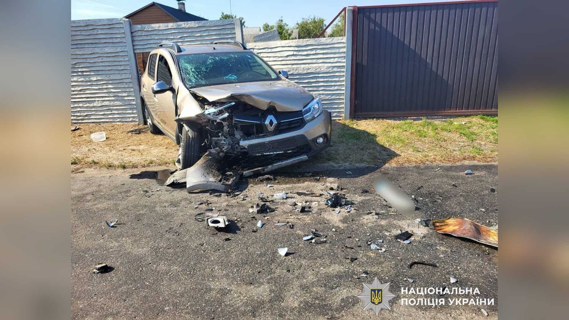 Пожежа в Рудні на Броварщині: загинув 65-річний господар будинку Місце ДТП у селі Воропаїв на Вишгородщині, де зіткнулися Renault Sandero та Chrysler Concorde — троє дітей госпіталізовано
