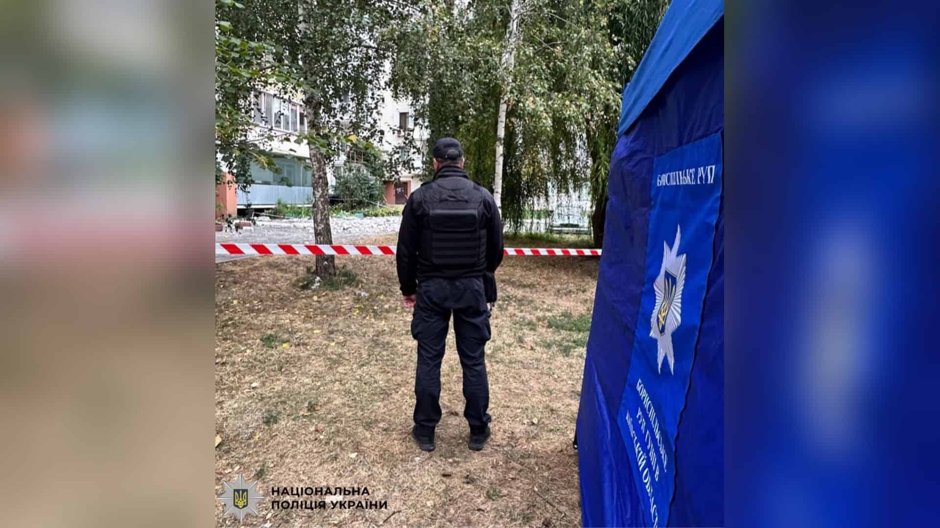 Наслідки нічної атаки безпілотників у Бориспільському районі Київщини: пошкоджена багатоповерхівка та три автомобілі, двоє жінок госпіталізовано