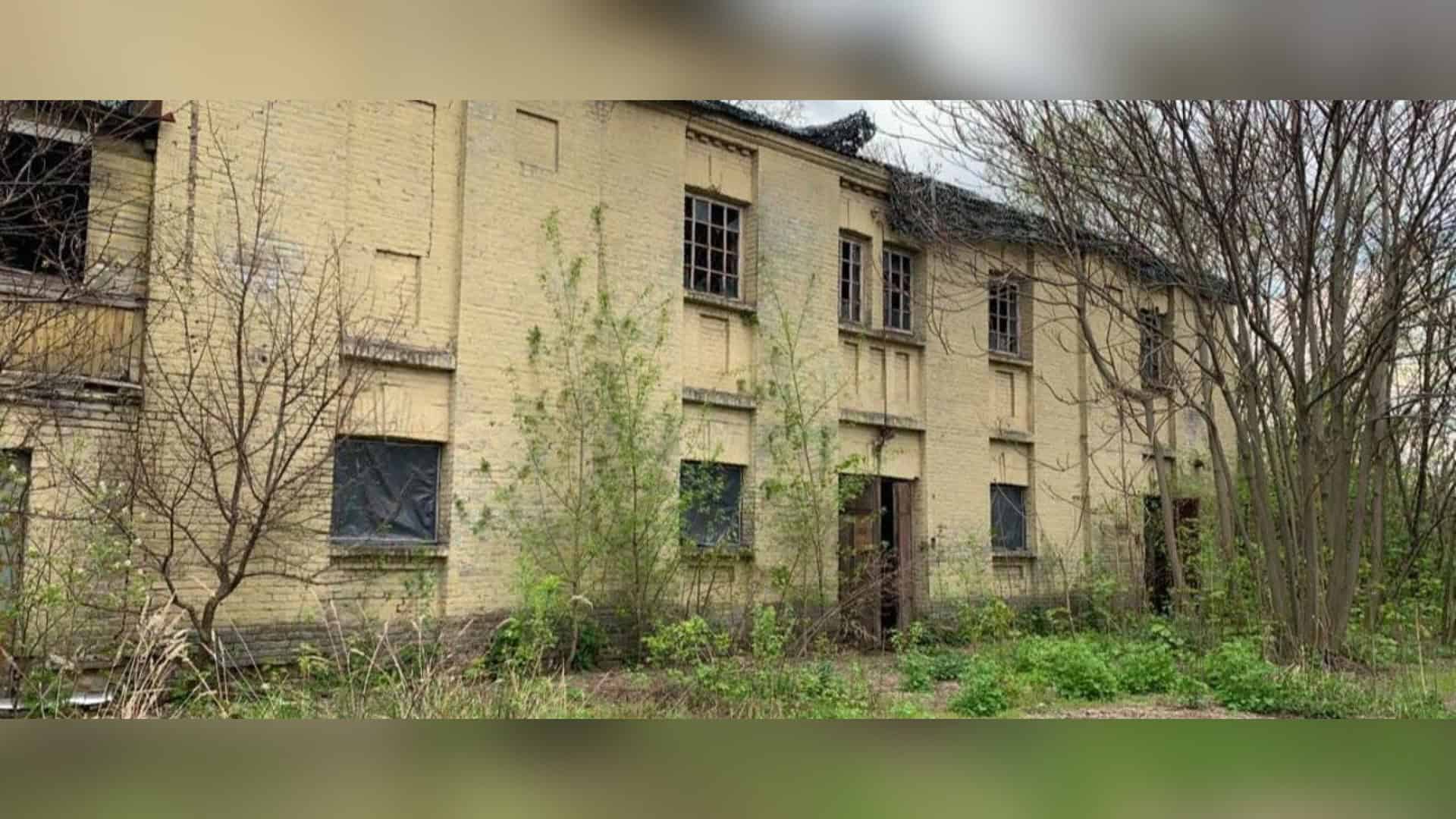 Лук’янівську поліцейську дільницю руйнують без дозволів — КМДА фіксує порушення Історичні споруди Першого київського водогону на Володимирському узвозі, 6 у Києві — прокуратура оскаржує оренду ділянки 0,45 га