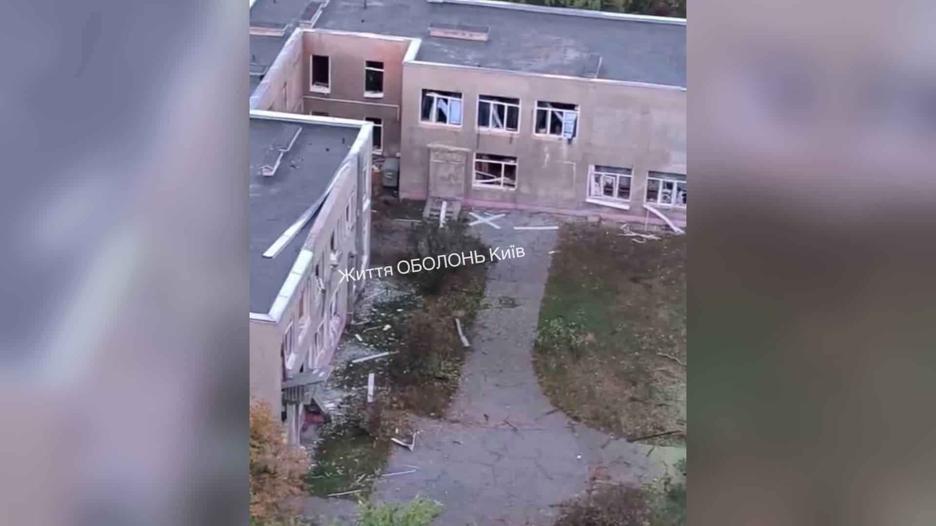 Уламки БпЛА вночі впали на Центр творчості дітей та юнацтва в Оболонському р-ні Києва, пошкоджено вікна закладу та житлових будинків поруч
