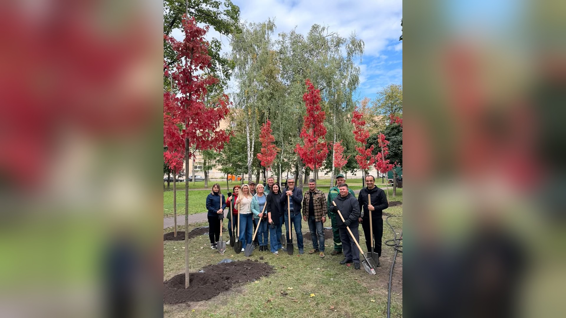 У Деснянському р-ні пропонують перейменувати Муромську на Доманську У Куренівському парку в Подільському р-ні висадили 10 кленів Фрімана під час місячника благоустрою Києва