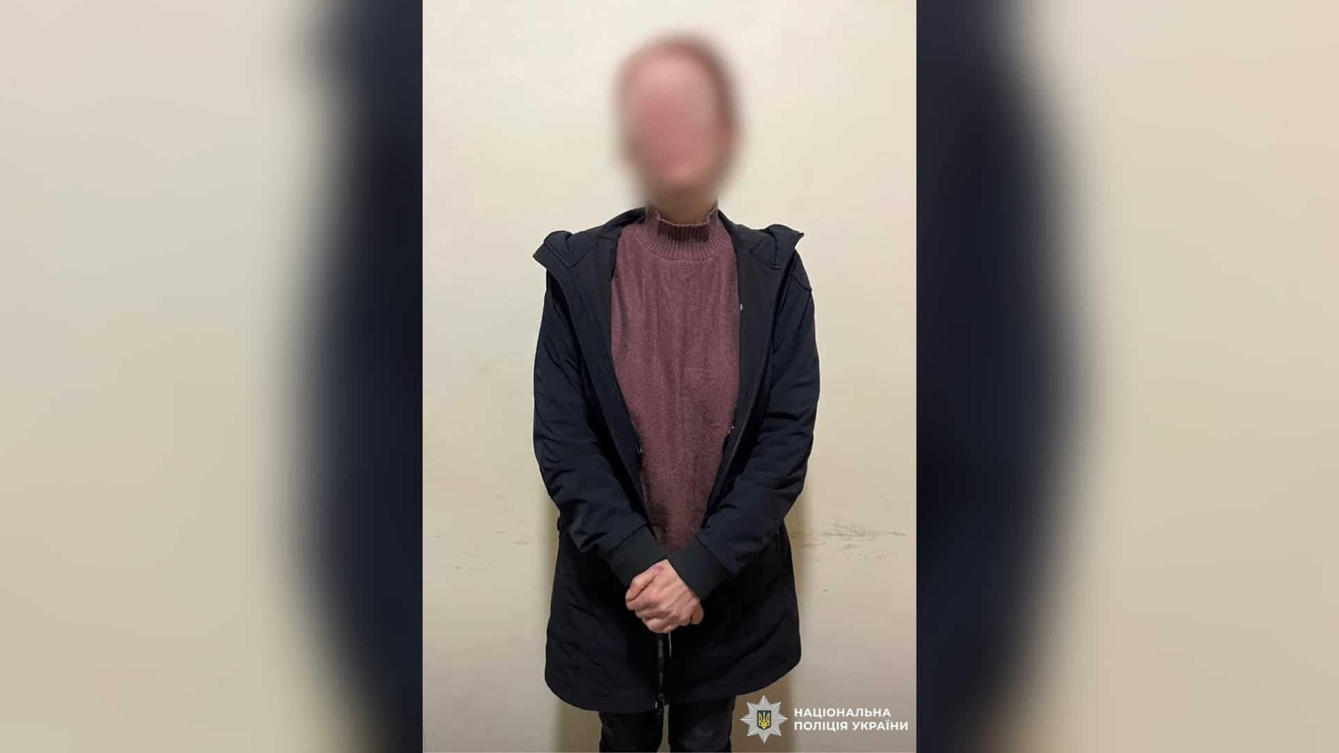 Поліцейські Київщини затримали 44-річну жінку, підозрювану у нанесенні ножових поранень співмешканцю у Білій Церкві