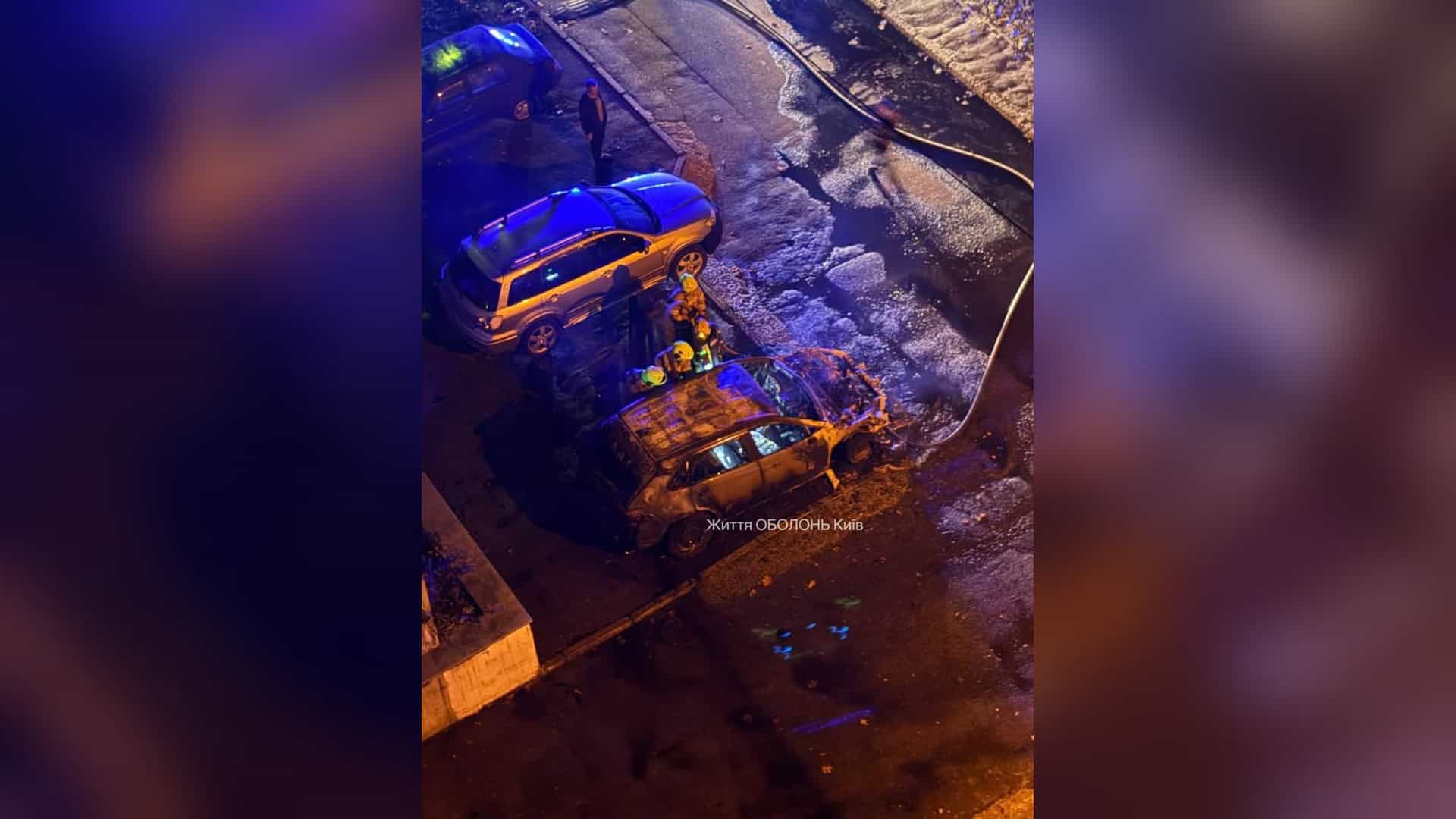 Киянина засудили на два роки за погрозу підірвати гранату у багатоповерхівці Пожежна машина ДСНС гасить автомобіль у дворі на вулиці Левка Лук'яненка, 19 в Оболонському р-ні