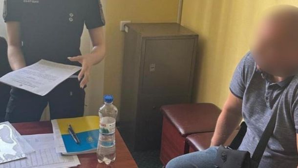 Посадовця Держрибагентства підозрюють у брехні в декларації на 3,5 млн грн Посадовця Держрибагентства підозрюють у брехні в декларації на 3,5 млн грн