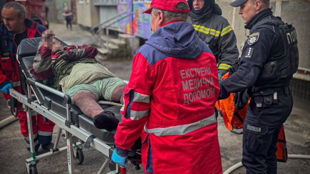 Пожежа в Боярці: 85-річна жінка постраждала під час гасіння