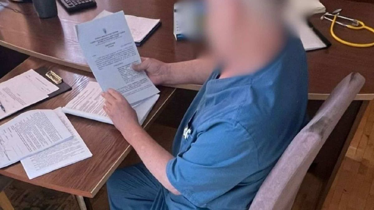 Будівля Київської міської клінічної лікарні швидкої медичної допомоги, де лікар не виявив перелом ребра у військового, який згодом помер