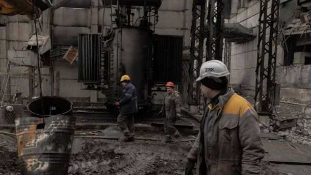 613 багатоповерхівок у Києві залишаються без теплопостачання 613 багатоповерхівок у Києві залишаються без теплопостачання