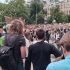 Головні новини Києва | Kyiv.News Сотні учасників із картонними плакатами на безстроковій акції за повернення Михайла Федорова на площі Івана Франка в Києві