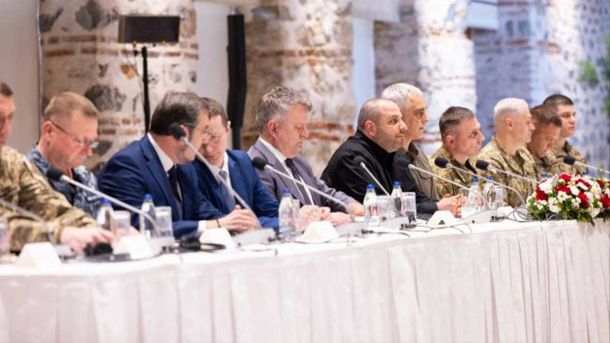 Стармер заявив, що Британія та Франція очолять «Коаліцію охочих» щодо України