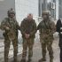 Бійці спецпідрозділу та прокурор Київської обласної прокуратури затримують фігуранта справи про корупцію у ТЦК Київщини