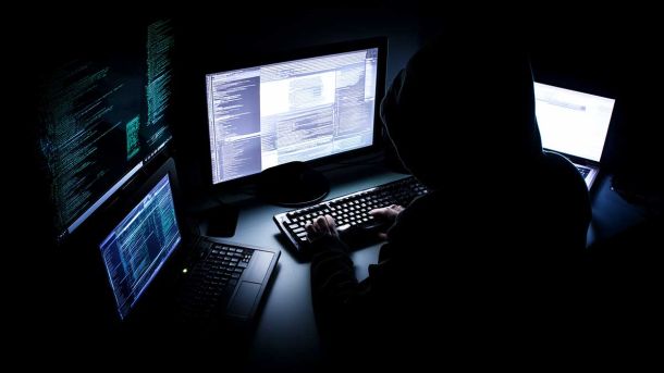 Системи ППО виявили перші запуски безпілотників на Київ та область