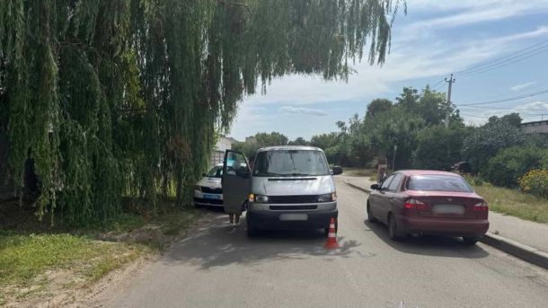 Прокуратура повернула державі 37 га з двома пам'ятками археології Місце ДТП у Борисполі, де 54-річний водій Volkswagen збив 6-річного хлопчика-пішохода — дитину госпіталізували