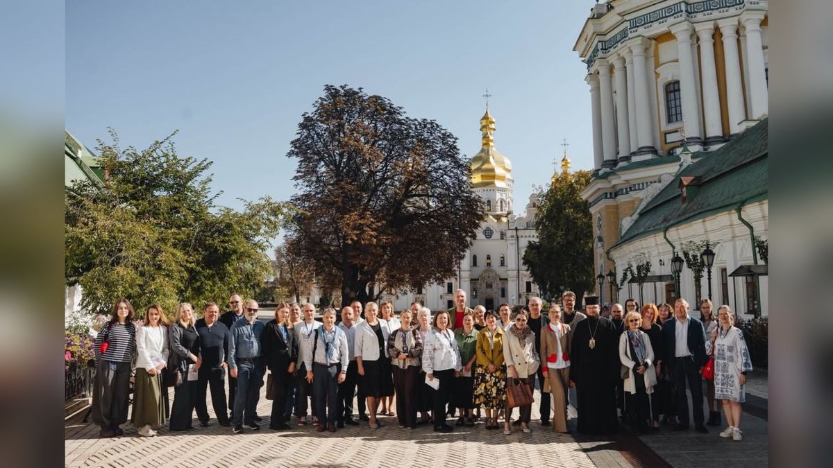 Учасники ХІ Міжнародної конференції з реставрації та збереження культурної спадщини у Києво-Печерській лаврі — фахівці з шести країн