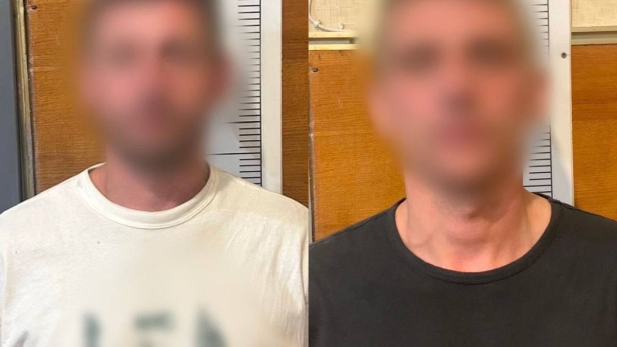 Поліція затримала двох киян за спробу пограбувати авто на Андріївському узвозі Двоє чоловіків 29 і 37 років затримані поліцією на Андріївському узвозі після спроби пограбування автомобіля ВАЗ вночі