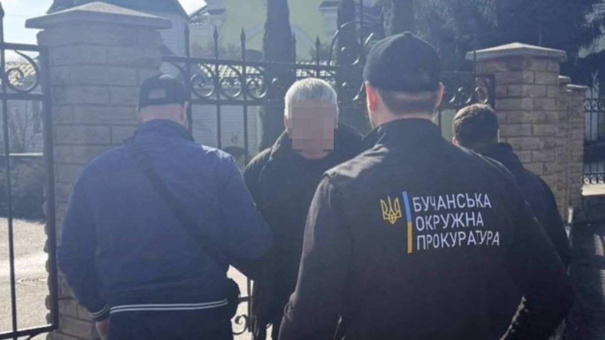 На Київщині інспектор нацпарку вимагав $2500 за «бронювання» від мобілізації На Київщині інспектор нацпарку вимагав $2500 за бронювання в