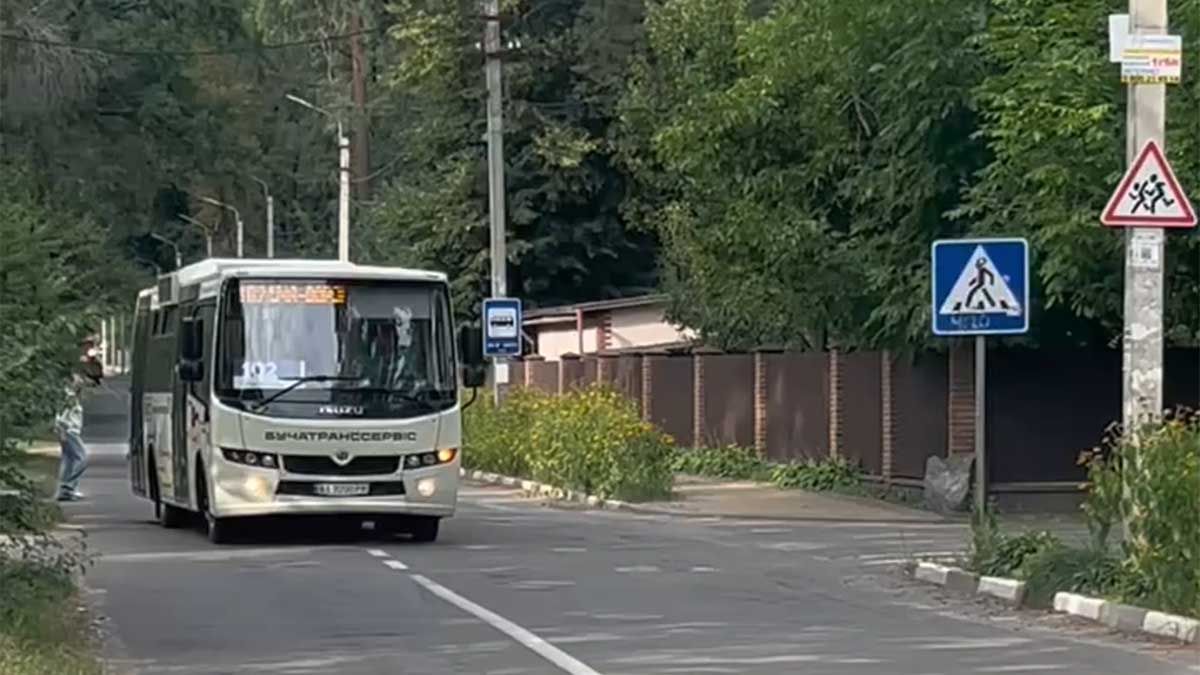 На маршрути Бучанської громади вийшли нові автобуси Isuzu