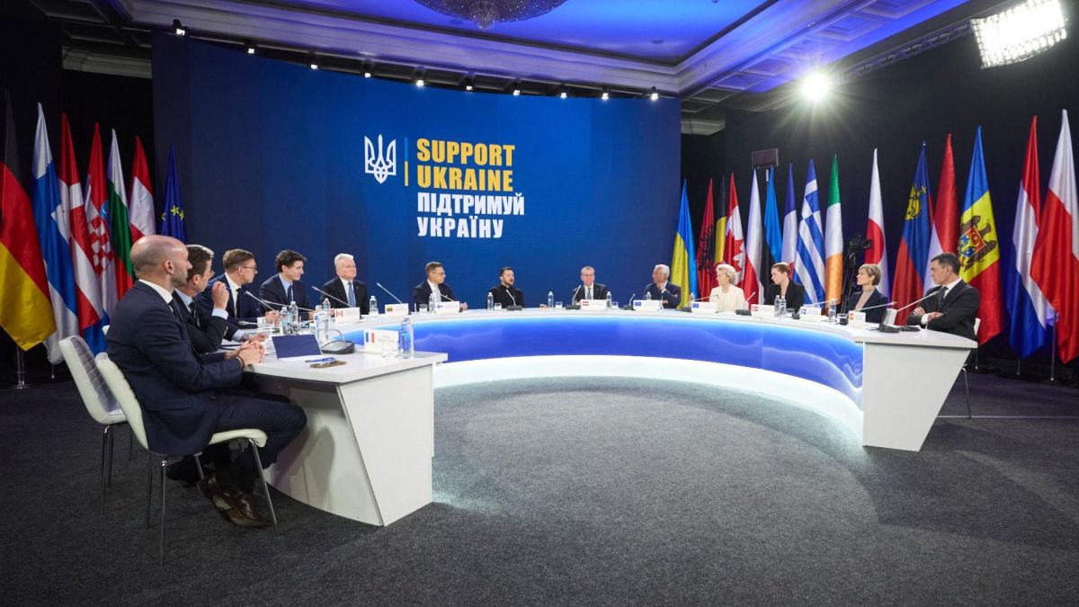 Зеленський опублікував відео до третьої річниці повномасштабної війни Учасники саміту «Підтримай Україну»