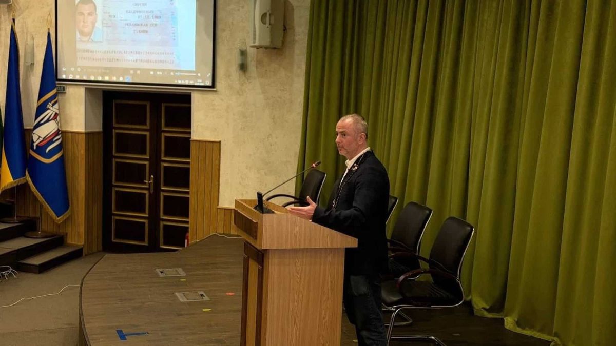 СБУ виявила громадянина РФ у Громадській раді Деснянської РДА