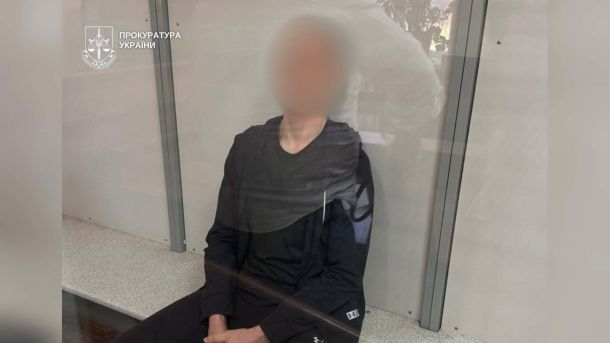 Киянина засуджено до 15 років за підпал авто Героя України на замовлення ФСБ 34-річного киянина засуджено до 15 років позбавлення волі за підпал авто Героя України та державну зраду на користь ФСБ