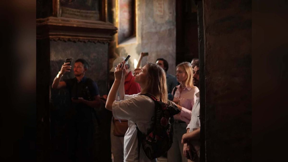 Києво-Печерська лавра: як зберігають спадщину під час війни Троїцька надбрамна церква Києво-Печерської лаври — єдиний храм початку XII століття в Україні, що зберігся майже без перебудов