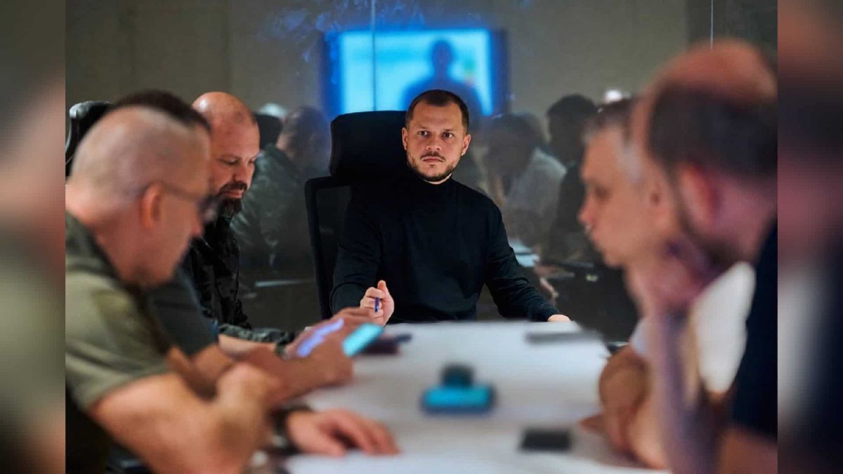 Нарада КМВА з Укрзалізницею щодо роботи транспорту під час тривалих повітряних тривог у Києві