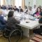 Головні новини Києва | Kyiv.News Мер Києва Кличко на черговому засіданні Ради безбар'єрності столиці під час Тижня безбар'єрності — учасники в тому числі представниця на інвалідному кріслі
