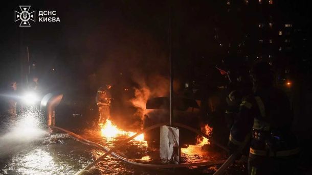 Обстріл Києва залишив без світла понад 2 тисячі родин на лівому березі Обстріл Києва залишив без світла понад 2 тисячі родин на лівому березі