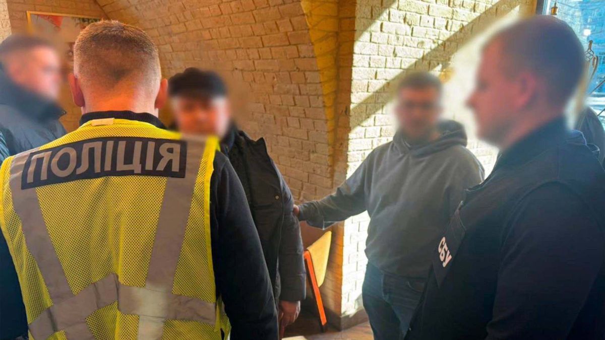 Поліція МВС затримує депутата з Тернопільщини за вимагання хабара