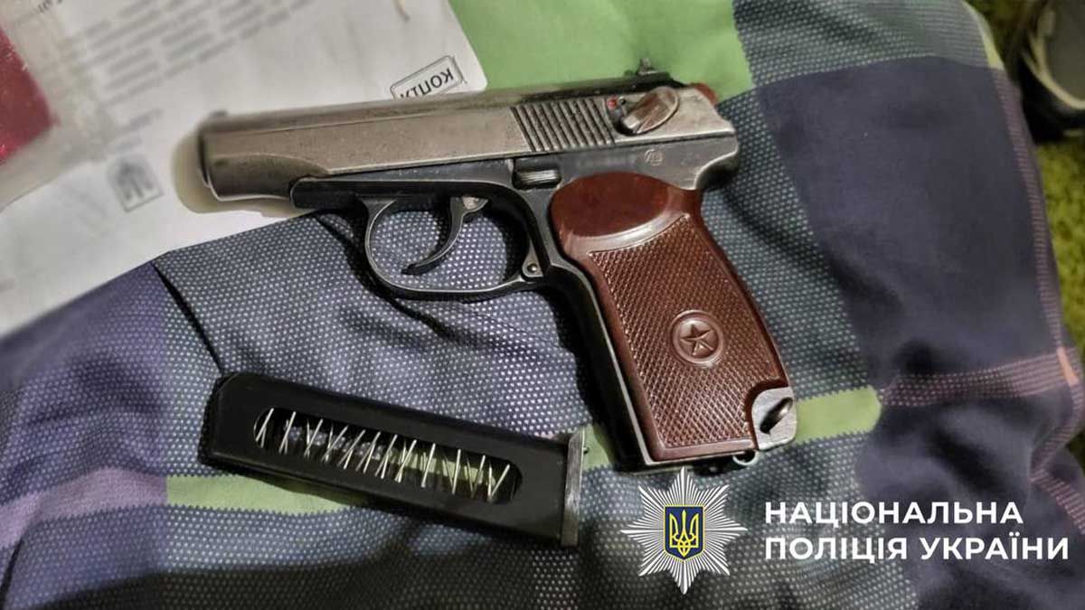 30 тисяч доларів за мовчання: у Києві затримали шантажиста бізнесмена