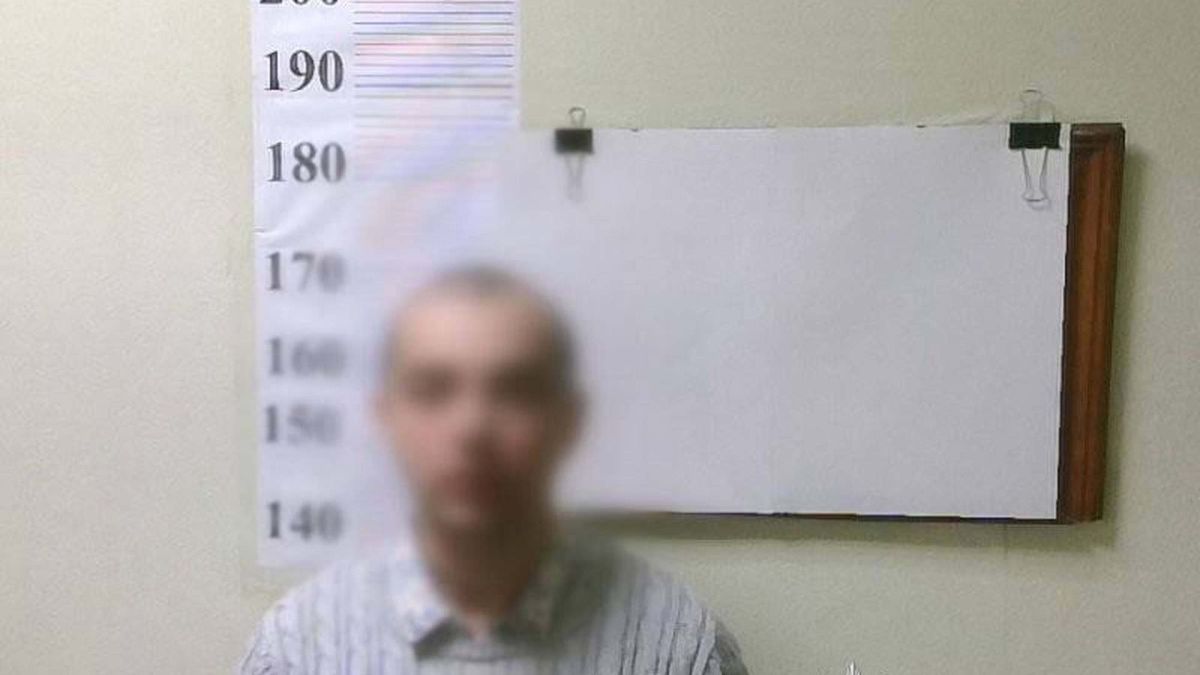 Поліцейські Деснянського району Києва затримали 36-річного киянина після ножового нападу на двох чоловіків у парку «Молодіжний»