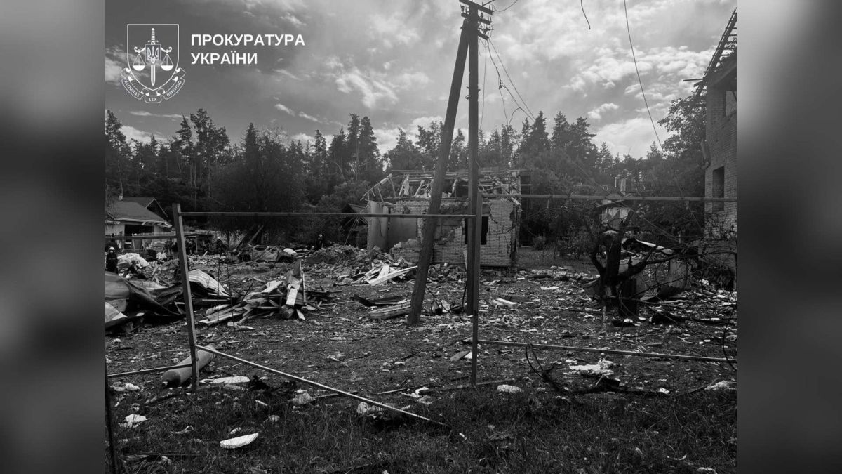 Організатора оборонного заходу, який атакував ворог, не звільнили Святошинський районний суд Києва залишив підозрюваного організатора заходу під вартою після ракетного удару рф, що забрав 10 життів
