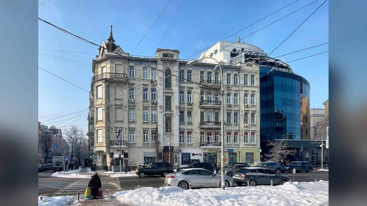 Історичний знімок садиби на розі Великої Житомирської та Володимирської у Києві, пов'язаної з родиною Виноградських