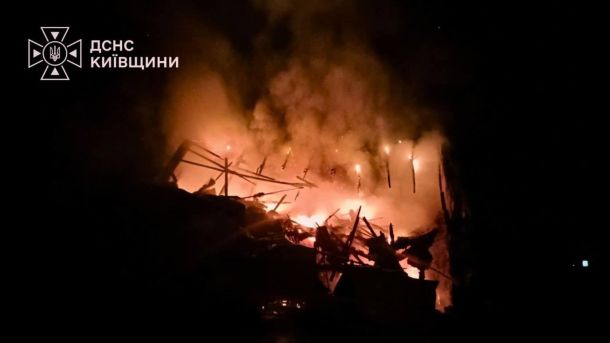 Фестиваль анімації Linoleum стартує в Києві: 250 фільмів і 5 воркшопів Пожежа у приватному будинку у Бучанському р-ні після удару російського дрона, площа вогню понад 300 кв. м, двох постраждалих госпіталізовано