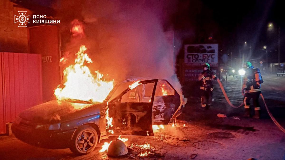 Софіївська Борщагівка: пожежа автомобіля ліквідована за 28 х